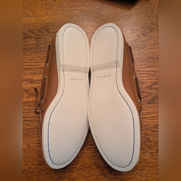 Men's Sperry Body Shoes - Picture 3 of 4